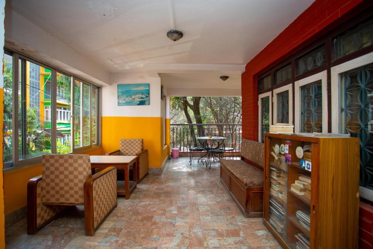 Hotel Blue Horizon Katmandou Extérieur photo
