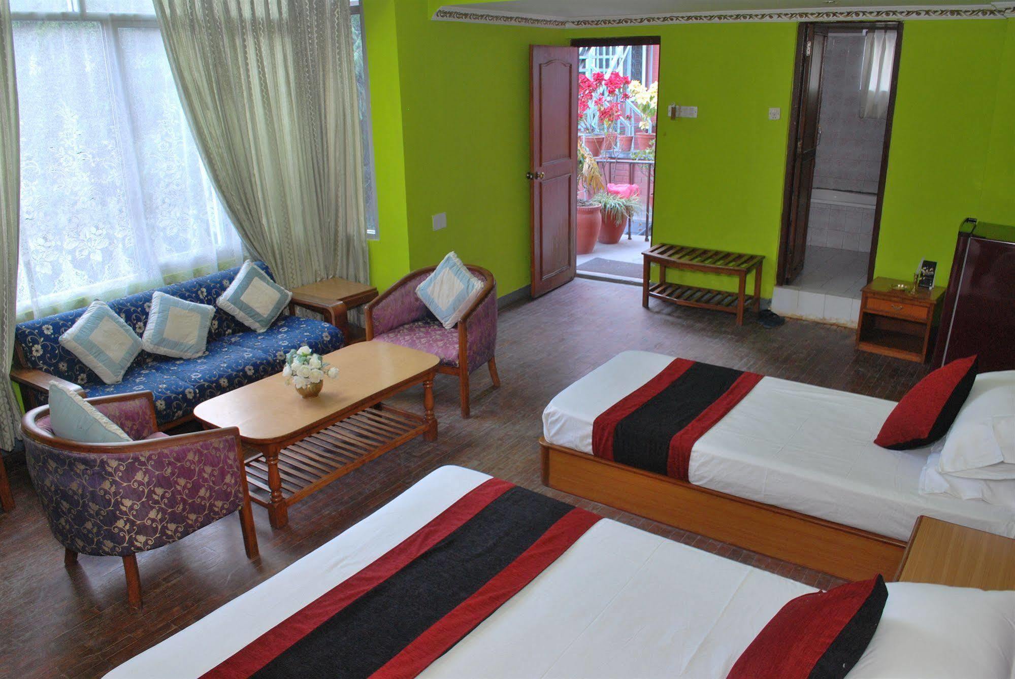 Hotel Blue Horizon Katmandou Extérieur photo